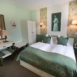 Golfi Hotel 3*