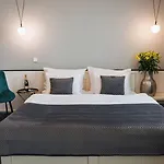 Hotel Golfi