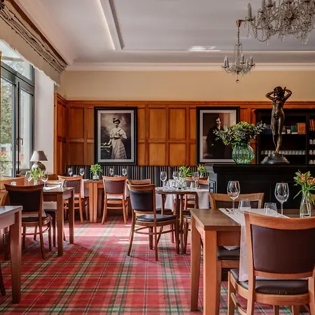 Hotel Golfi