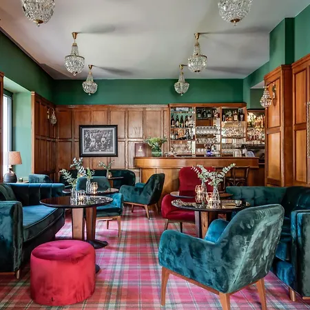 Hotel Golfi