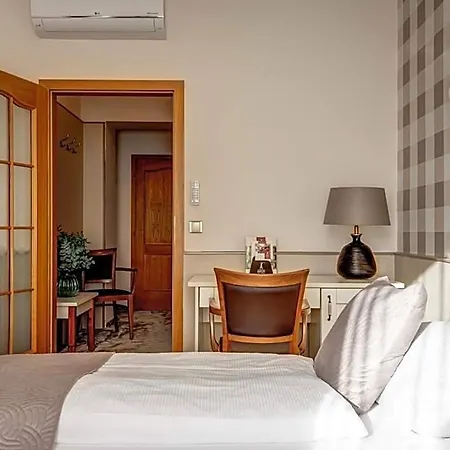 Hotel Golfi Poděbrady