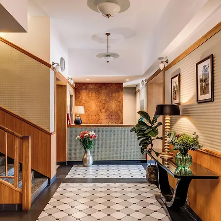 Hotel Golfi