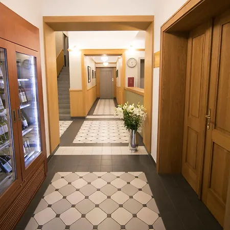 Golfi Hotel